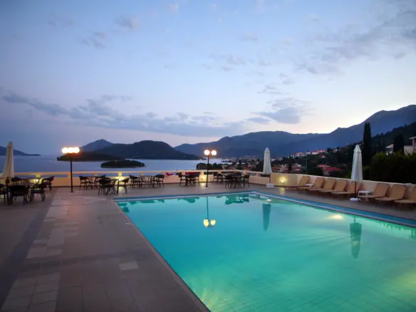 Hotel In Lefkada, Greece (1.000 M²)