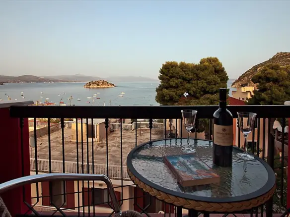 Hotel In Asini, Greece (1.450 M²)