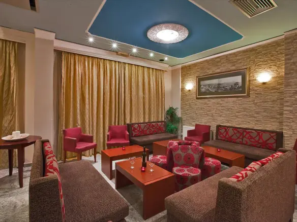 Hotel In Asini, Greece (1.450 M²)
