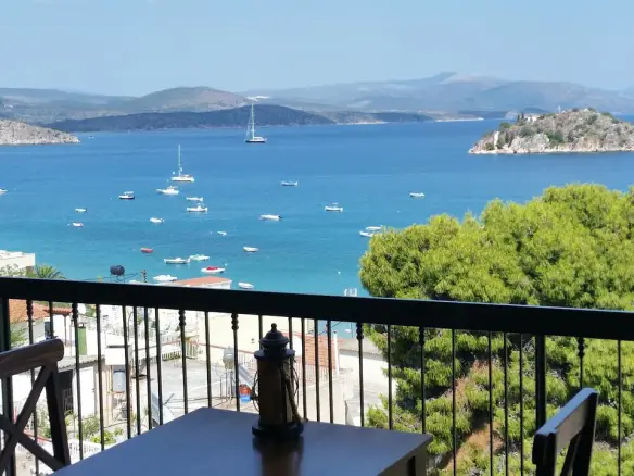 Hotel In Asini, Greece (1.450 M²)