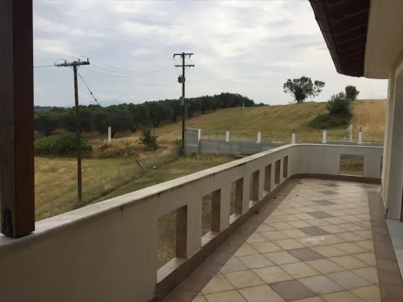7-bedroom Detached House In Epanomi, Greece (560 M²)