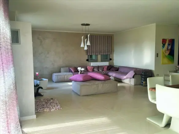 5-bedroom Detached House In Thermaikos, Greece (410 M²)