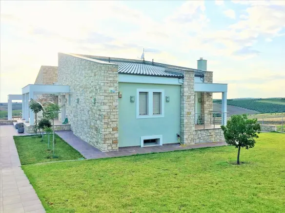 5-bedroom Detached House In Thermaikos, Greece (410 M²)