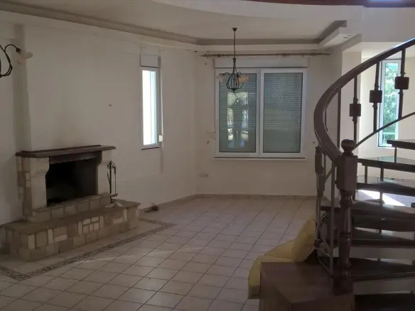 4-bedroom Detached House In Vasilika, Greece (300 M²)