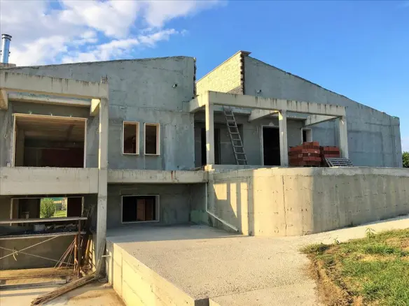 5-bedroom Detached House In Thermaikos, Greece (410 M²)