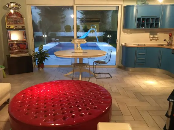 5-bedroom Villa In Athens – Center – Center, Greece (500 M²)