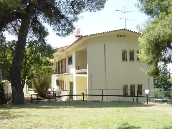 8-bedroom Detached House In Ekali, Greece (600 M²)