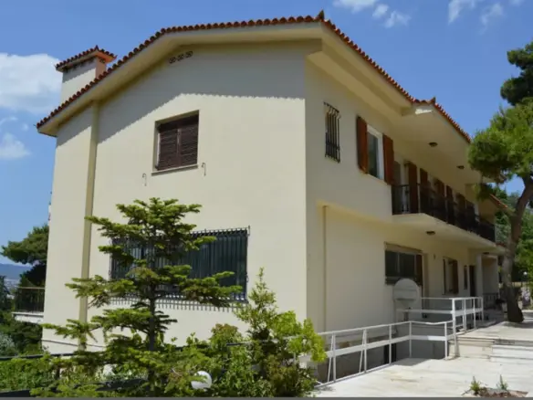 8-bedroom Detached House In Ekali, Greece (600 M²)