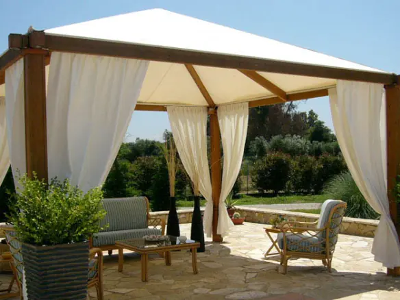 5-bedroom Villa In Greece (630 M²)