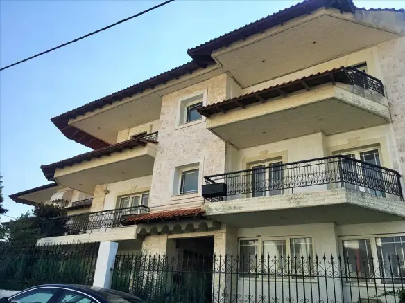 6-bedroom Detached House In Panorama, Greece (400 M²)