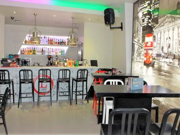 Commercial Property In Mikra, Greece (900 M²)