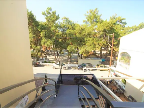 Commercial Property In Mikra, Greece (900 M²)