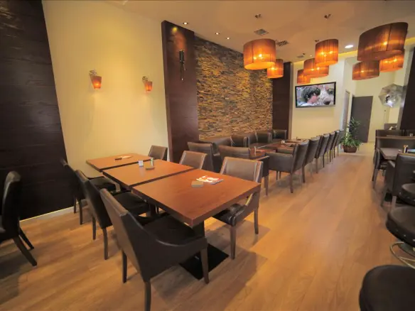 Commercial Property In Mikra, Greece (900 M²)