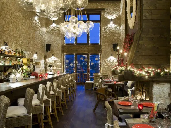 Hotel In Parnassos, Greece (510 M²)