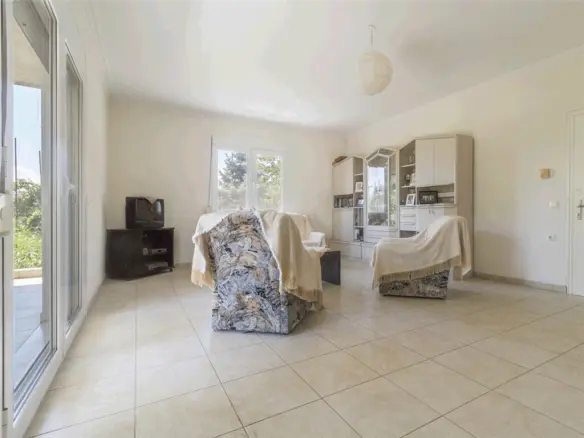 3-bedroom Detached House In Katerini, Greece (180 M²)