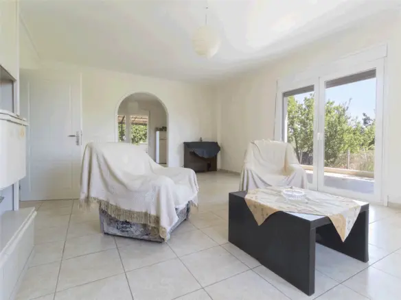 3-bedroom Detached House In Katerini, Greece (180 M²)