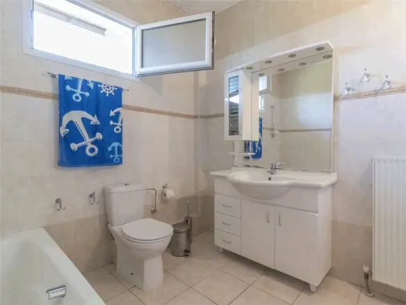 3-bedroom Detached House In Katerini, Greece (180 M²)