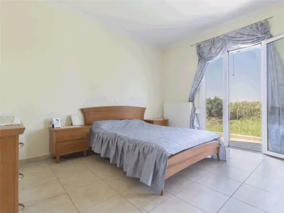 3-bedroom Detached House In Katerini, Greece (180 M²)