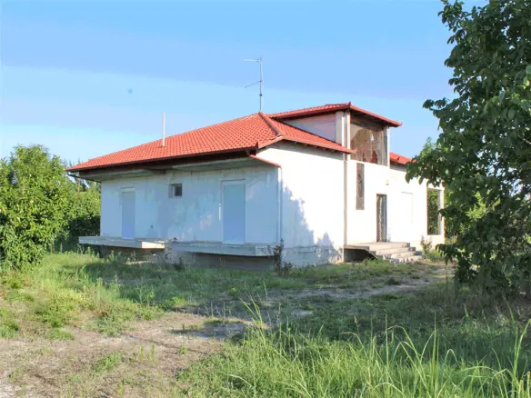 3-bedroom Detached House In Katerini, Greece (180 M²)