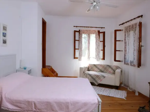 5-bedroom Detached House In Sithonia, Greece (175 M²)