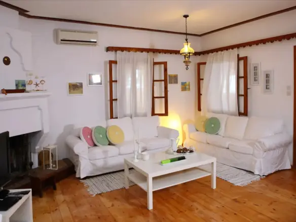 5-bedroom Detached House In Sithonia, Greece (175 M²)