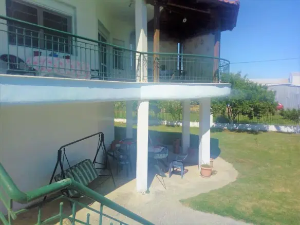 4-bedroom Detached House In Plati, Greece (375 M²)
