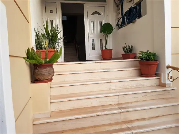 Business In Chersonisos, Greece (540 M²)