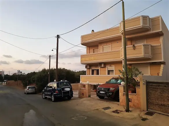 Business In Chersonisos, Greece (540 M²)