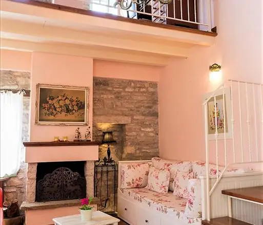 Maisonette In Kentriko Zagori, Greece (60 M²)