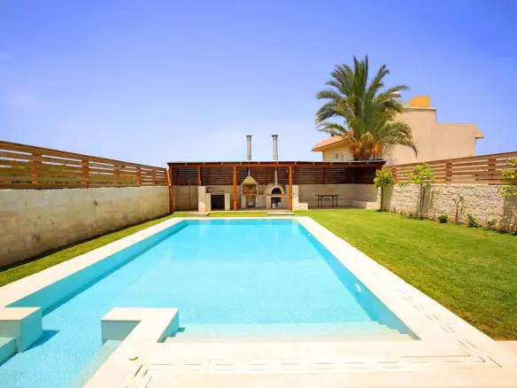 Villa In Gouves, Greece (400 M²)