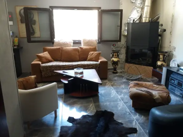 Business In Volos, Greece (320 M²)