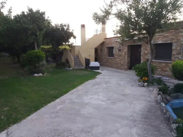 Business In Volos, Greece (320 M²)