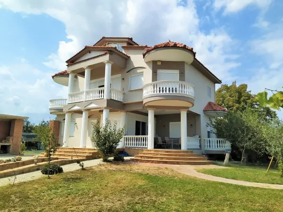 Villa In Tragilos, Greece (400 M²)