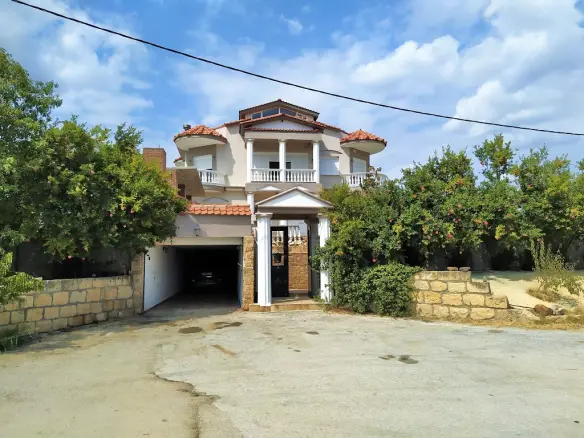 Villa In Tragilos, Greece (400 M²)