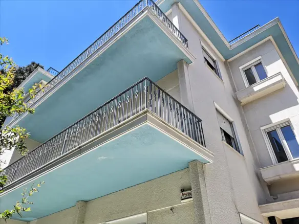 Building In Neo Psychiko, Greece (525 M²)