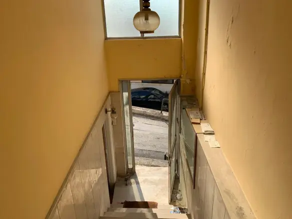 Commercial Space 273 M² Available In Athens