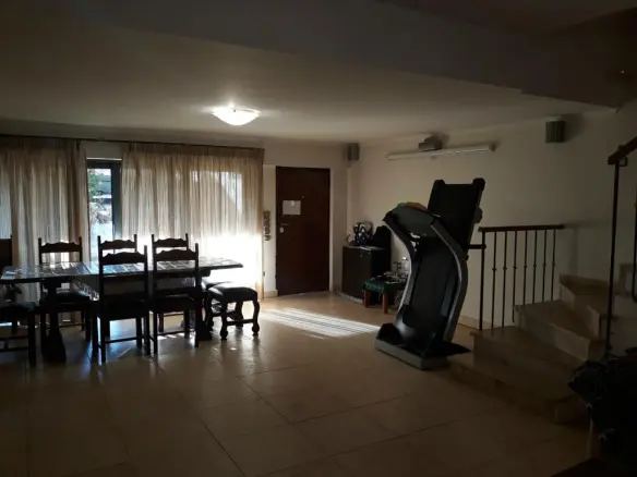 4-bedroom Detached House In Stamata, Greece (350 M²)