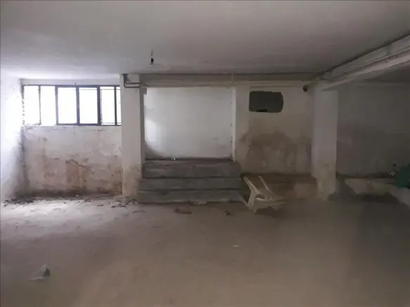 Business In Cholargos, Greece (420 M²)