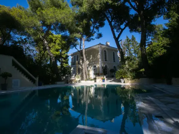 5-bedroom Detached House In Nea Erithraia, Greece (556 M²)