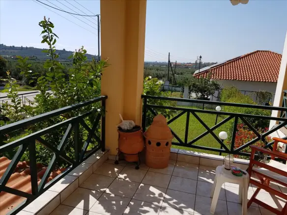 4-bedroom Maisonette In Poligiros, Greece (180 M²)