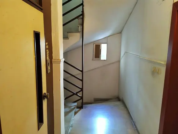 2-bedroom Flat In Kalamaria, Greece (150 M²)
