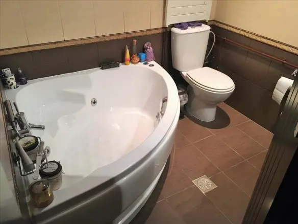 5-bedroom Detached House In Lagkadas, Greece (280 M²)