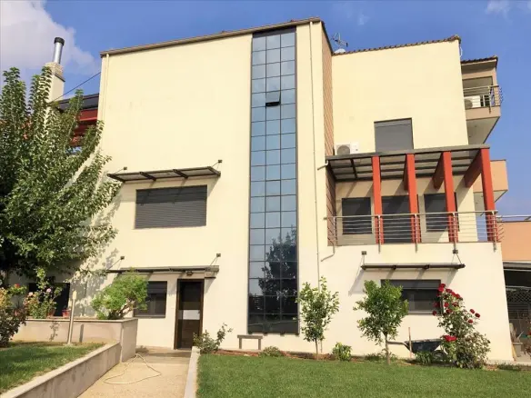 6-bedroom Villa In Epanomi, Greece (500 M²)