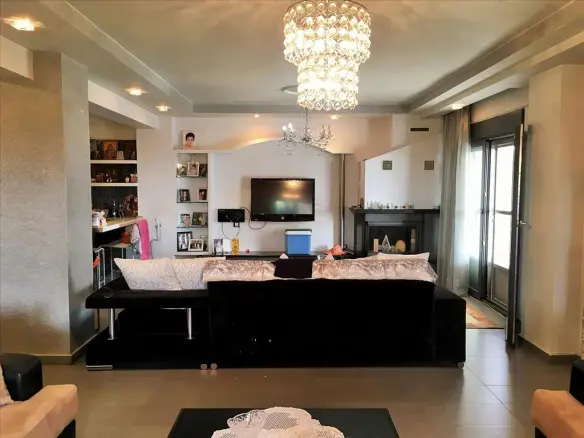 6-bedroom Villa In Epanomi, Greece (500 M²)