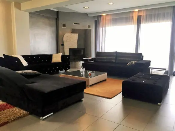 6-bedroom Villa In Epanomi, Greece (500 M²)