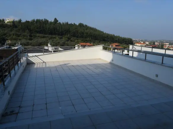3-bedroom Maisonette In Mikra, Greece (200 M²)