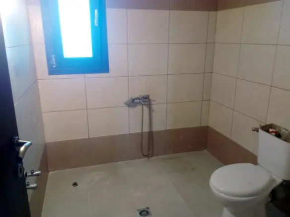 Business In Gazi, Greece (320 M²)