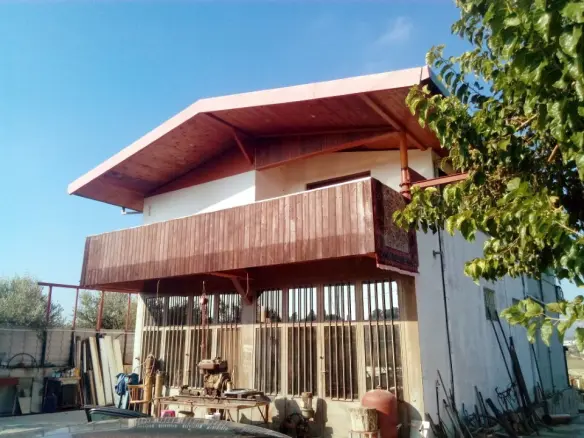 Business In Gazi, Greece (320 M²)