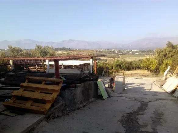 Business In Gazi, Greece (320 M²)
