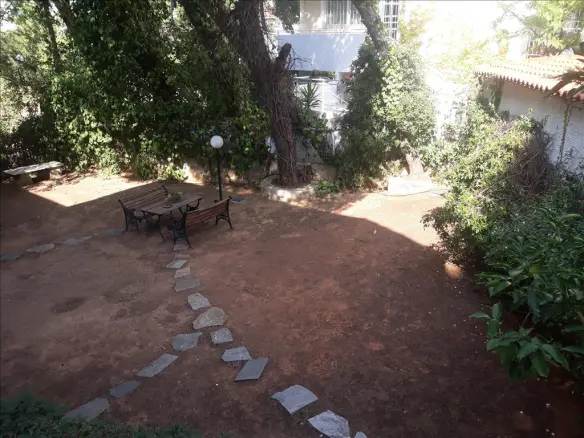2-bedroom Flat In Kifissia, Greece (120 M²)